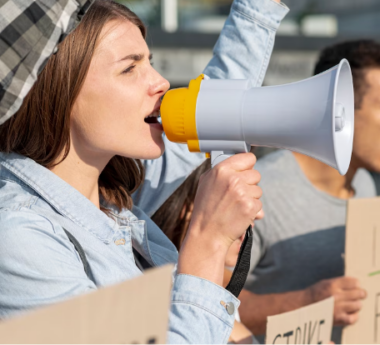 Hate Speech vs Freedom of Expression: Navigating the Gray Area