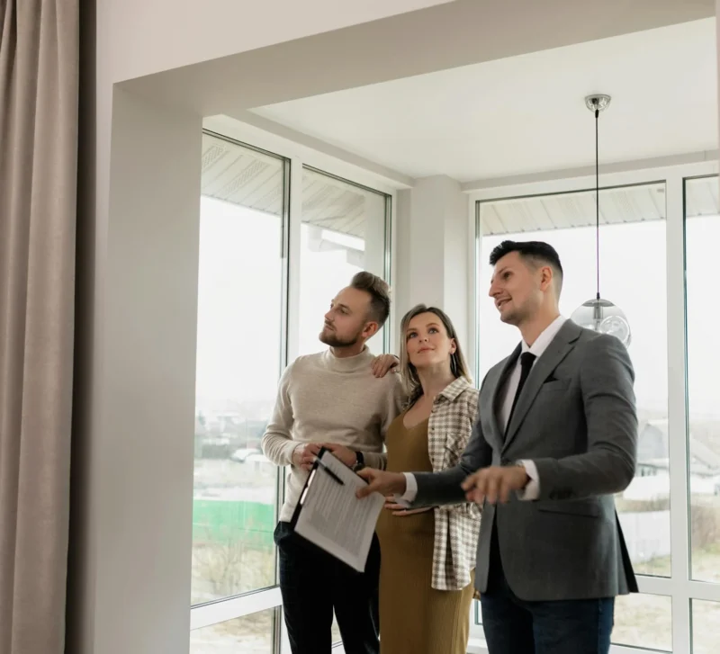 The Benefits of Hiring a Property Manager for Your Airbnb