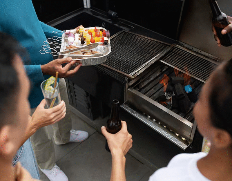 Gas vs Charcoal Grilling: Which One Suits Your Cooking Style?