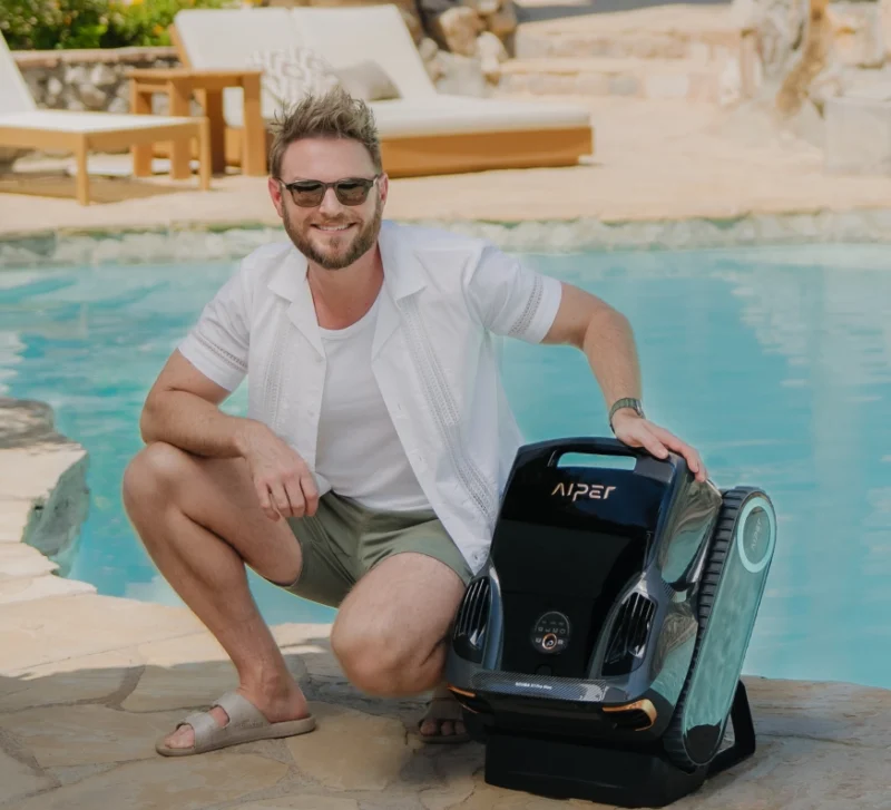 Smart Pool Cleaning with Automatic Vacuums and Robot Cleaner Insights