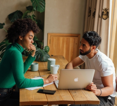 8 Best Ways to Use Social Proof on Your Homepage to Increase Trust in 2025