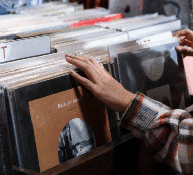 How to Design an Album Cover Type that Stands Out on Streaming