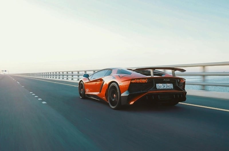 Car Specs vs Style: Balancing Design and Technical Details in Auto Rentals