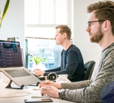 How I Find High-Converting Ad Hooks Using Ads Library (With Real-World Experience)