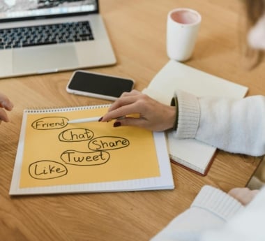 7 AI Tools That Will Save Social Media Managers 20 Hours a Week