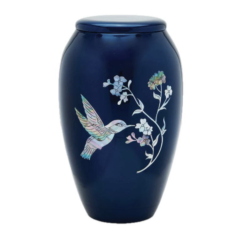 How Long Can You Keep Ashes at Home? Legal, Practical, and Emotional Questions About Cremation Urns