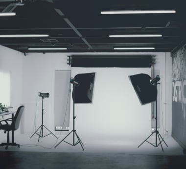 Best Tools To Create Studio-Like Backgrounds For Product Photos