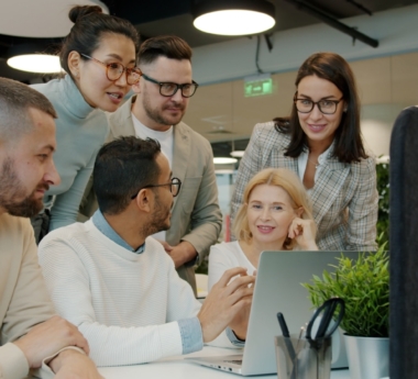 How Customer Community Software Improves User Engagement