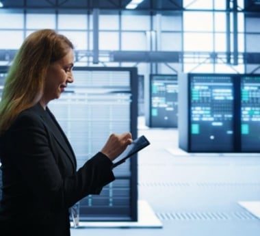 Optimizing High-Load Environments: A Deep Dive into Bare Metal vs. Virtual Private Servers
