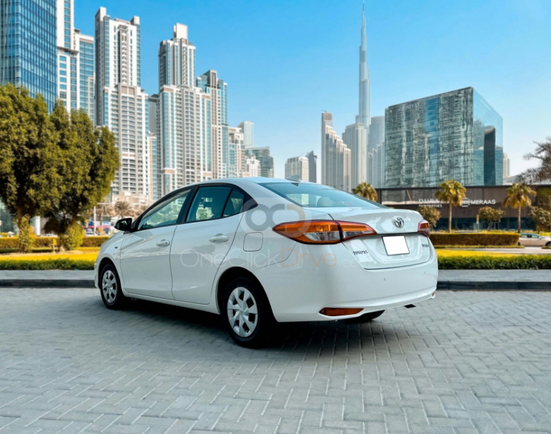 Travel Guide to Exploring Dubai on a Budget With a Reliable Rental Car