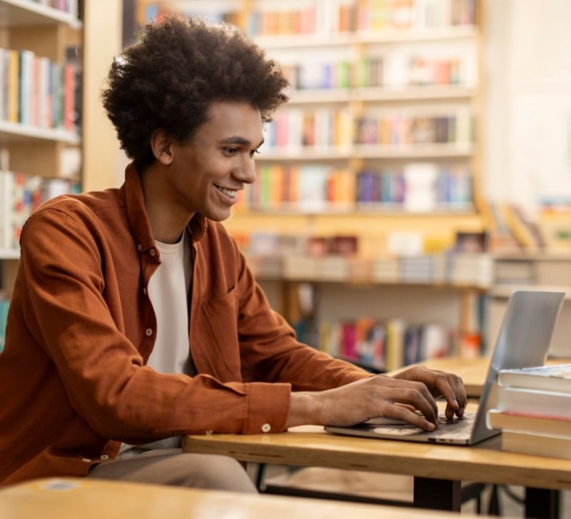AI Book Summarizers for Literature Research: How to Use Free Tools for Reviews