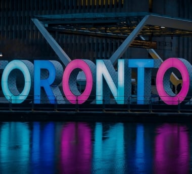 How Small Toronto Businesses Compete With Big Brands on Google