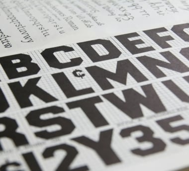 Which Free Fonts Actually Print Well? A Guide to Choosing Type for Business Cards and Brochures