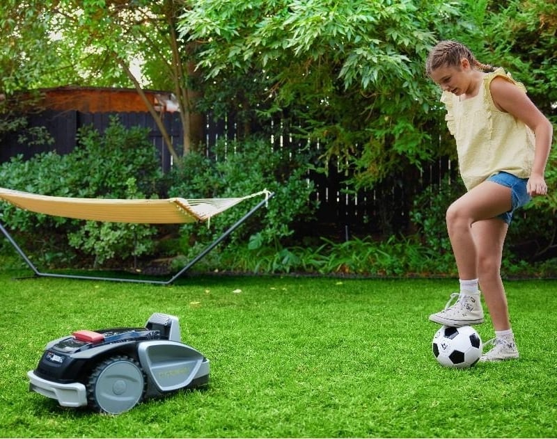 How Accurate Are GPS Robot Mowers?