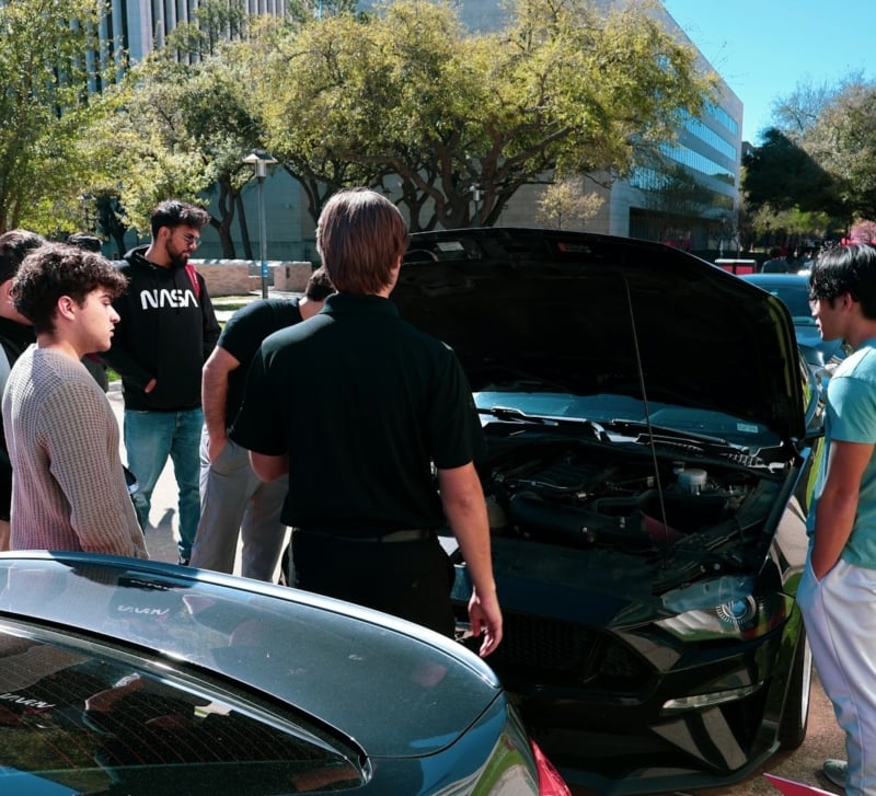 How a Car Accident Attorney Fights for Fair Pay After a Bad Crash