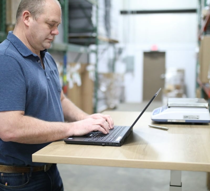 How can shipping invoice analysis help lower logistics costs?